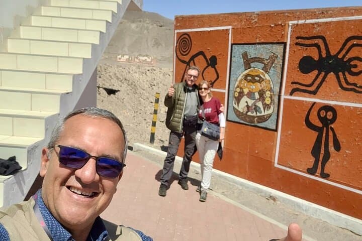 Nazca Premium: Private Transfer and Nazca Lines Flight from Lima