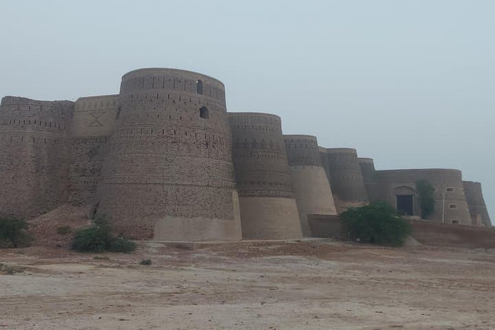 Five-Day Cultural Journey Through South Punjab: Multan, Bahawalpur & the Cholistan Desert photo 4