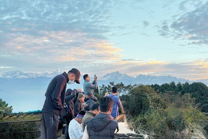 Nagarkot Sunrise Hike to Changu Narayan: Sunrise Views Above Kathmandu Valley
