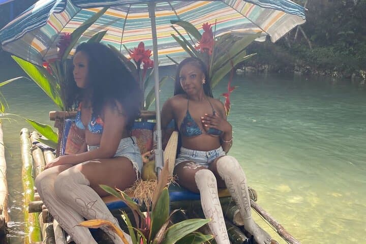 Great River Bamboo Rafting from Montego Bay: Relaxing Ride & Limestone Massage photo 2
