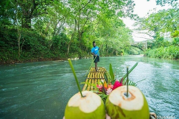 Great River Bamboo Rafting from Montego Bay: Relaxing Ride & Limestone Massage photo 6