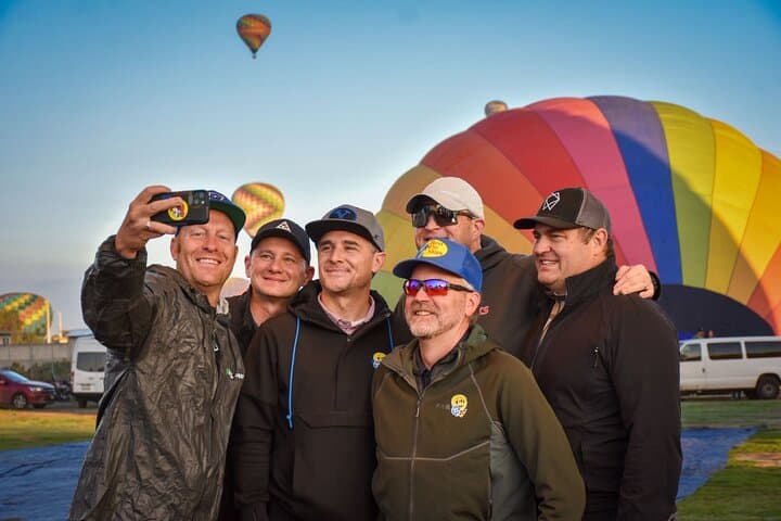 Dawn Balloon Flight Over Teotihuacan with Cave Breakfast & Cultural Workshops photo 2