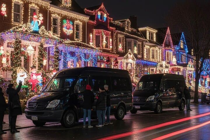 NYC Christmas Lights Tour: Private SUV or Van to Dyker Heights, Rockefeller & Herald Square photo 2