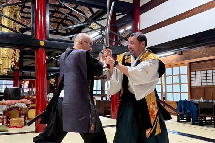 Kanazawa Samurai Sword Experience: Private Temple Lesson with Kimono photo 2