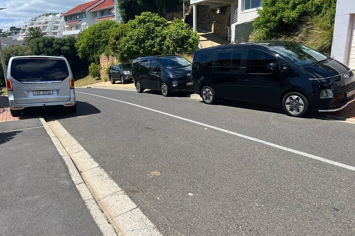 Private Cape Town Airport Transfers & Custom Day Tours with MZZShuttles photo 3