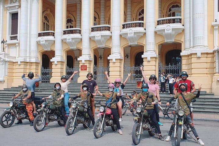 Hanoi Motorbike Tour: Discover Best and Secret Spots by Vintage Bike