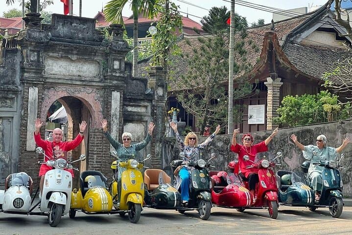 Hanoi Sidecar Tour: Countryside Food and Local Life Experience photo 2