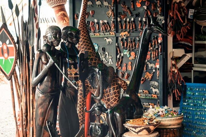Nairobi Giraffe Centre, Karen Blixen & Kobe Beads Day Tour photo 2