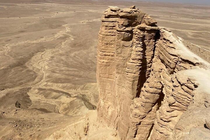 Edge of the World Day Tour from Riyadh: Desert Drive, Camel Stops & Cliff Views photo 2