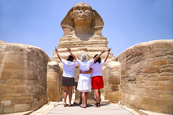 Cairo Highlights: Giza Pyramids, Grand Egyptian Museum & Optional Nile Cruise — 4-Day Cultural Tour photo 4