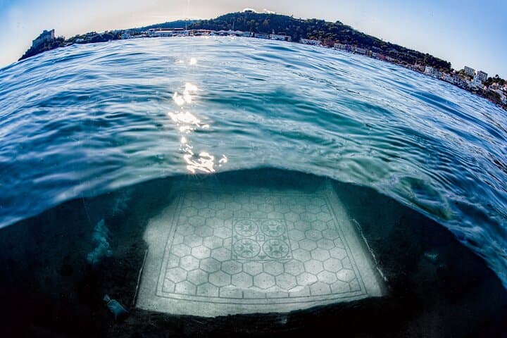 Double Dive at Baia Submerged Archaeological Park — Scuba Tour from Naples photo 4