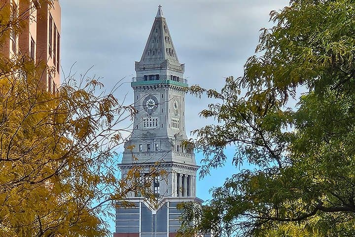 Boston Pre-Game North End Food & Axe Throwing Tour — Pizza, Freedom Trail and TD Garden photo 4