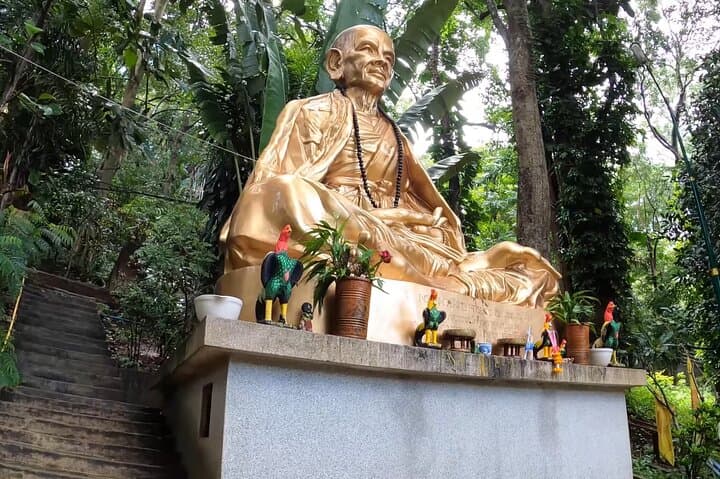 Chiang Mai City Tour: Doi Suthep, Wat Chedi Luang & Tha Phae Gate photo 3