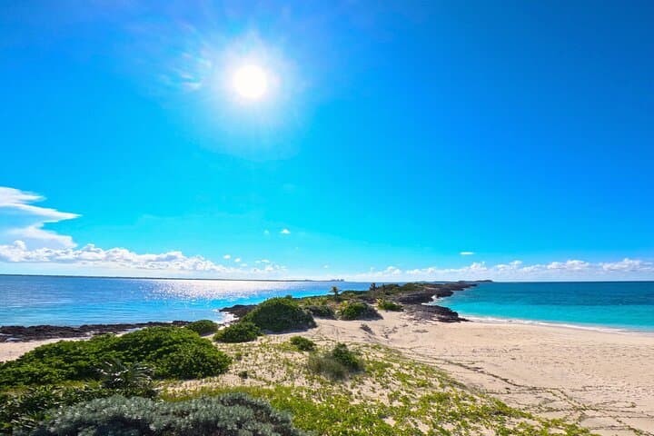 Private Nassau Boat Charter: Snorkel Reefs, Beaches & Island Bars