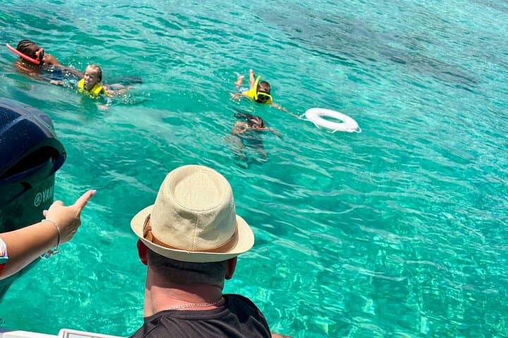 Private Nassau Boat Charter: Snorkel Reefs, Beaches & Island Bars photo 6