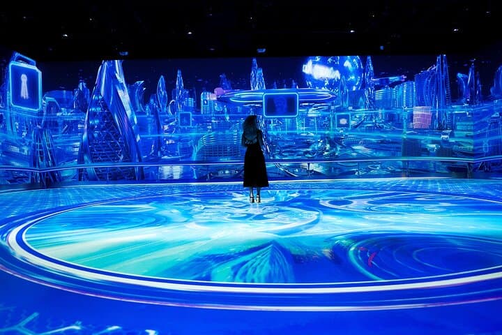 ARTXSPACE Immersive Experience: Wynwood's High-Tech Art Journey