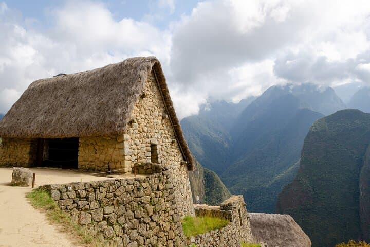Full-Day Machu Picchu Tour from Cusco: Train, Shuttle & Guided Citadel Visit photo 6