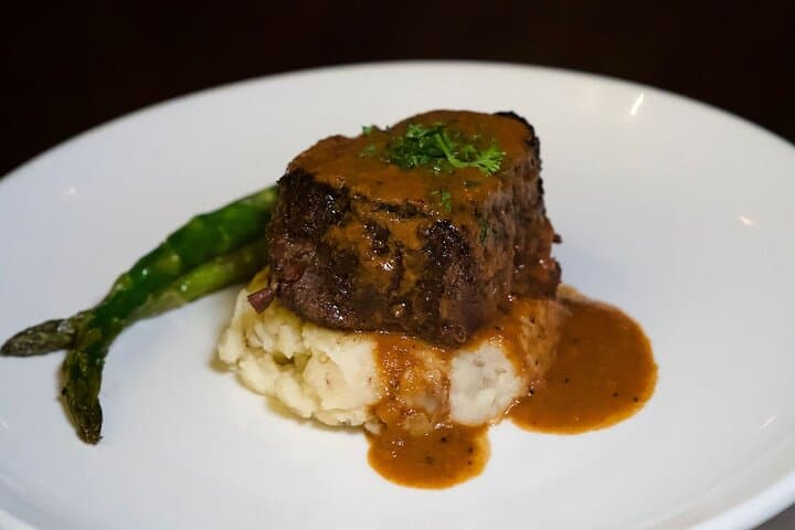 Solaris 3-Hour Sunset Dinner Cruise from Sandestin: Dining, Live Music & Gulf Views photo 3