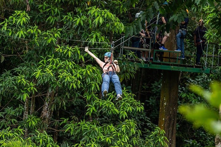 Private Soufriere Experience Tour: Sulphur Springs, Pitons & Waterfalls photo 3