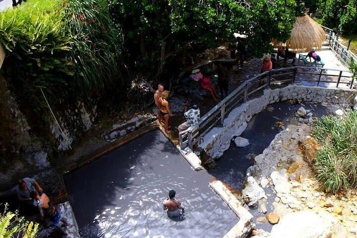 Private Soufriere Experience Tour: Sulphur Springs, Pitons & Waterfalls photo 4