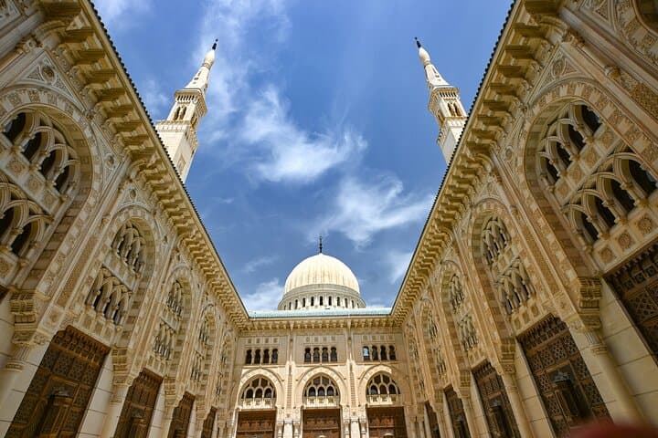 Constantine Day Tour: Bridges, Medina & Ahmed Bey Palace photo 4