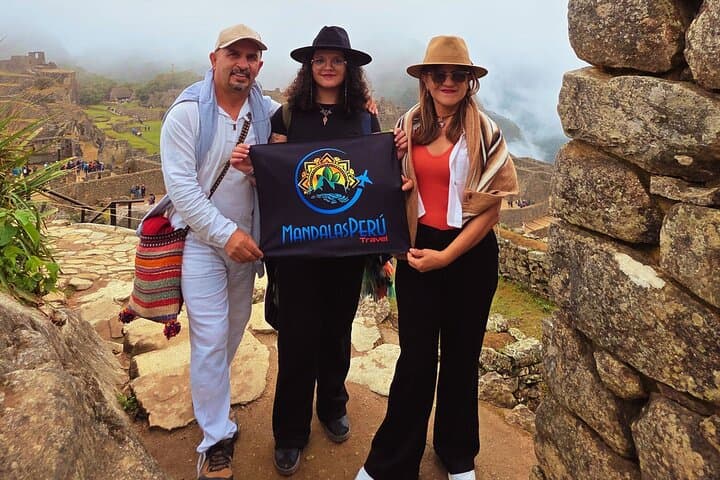 Machu Picchu in a Day: Cultural Adventure from Cusco