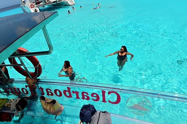 Private Clearboat Tour & Snorkeling in Curaçao — Glass-Bottom Boat Adventure photo 2