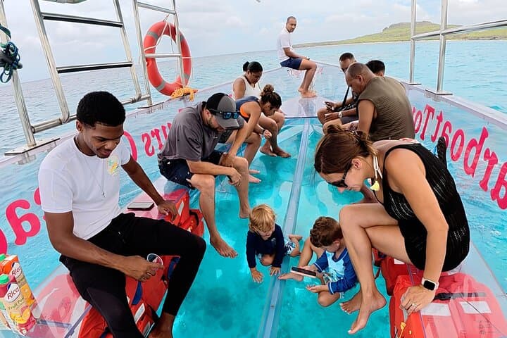 Private Clearboat Tour in Curaçao: Glass-Bottom Group Cruise to Cas Abao photo 4