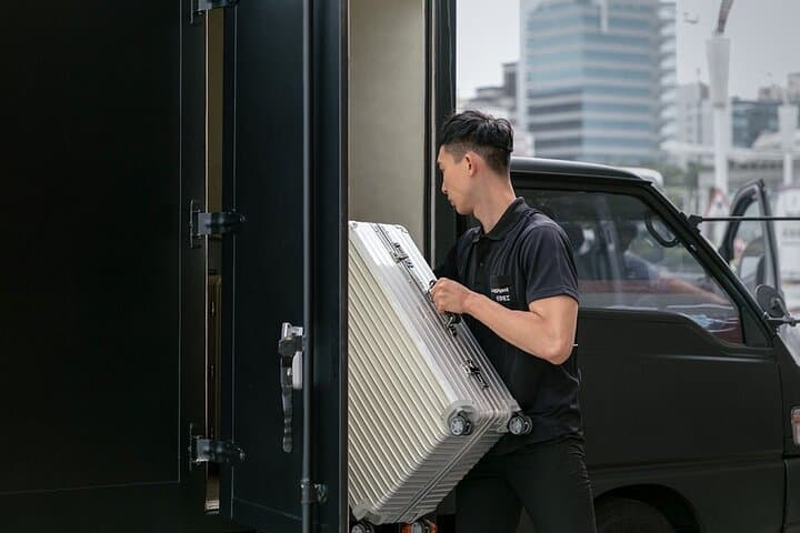 Taipei Airport-to-Hotel Luggage Transfer — Fast, Secure Same-Day Delivery photo 5