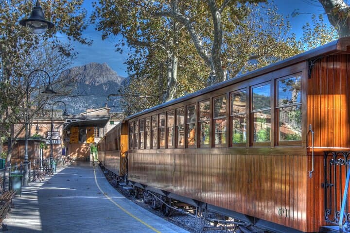 Sierra Tramuntana Day Trip: Sóller, Deià & Valldemossa by Vintage Train