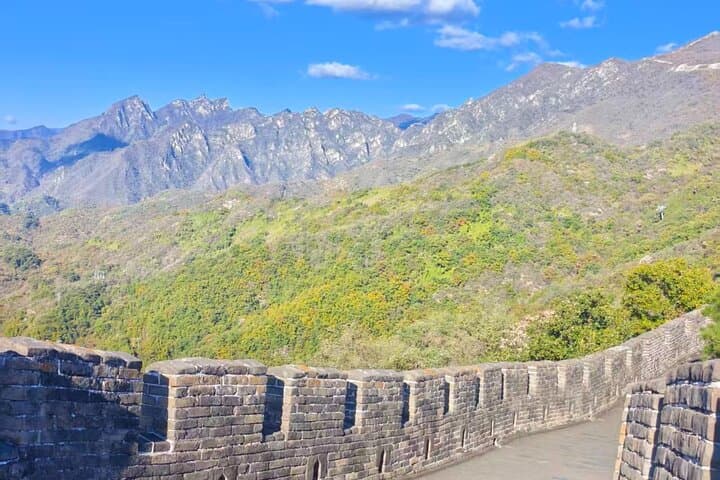 Private Transfer and Visit: Daxing Airport to Mutianyu Great Wall photo 4