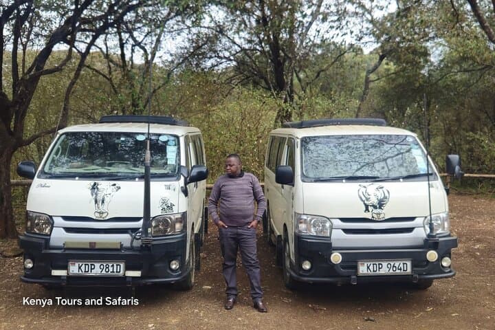 Explore Nairobi National Park: A Unique Urban Safari Experience photo 4