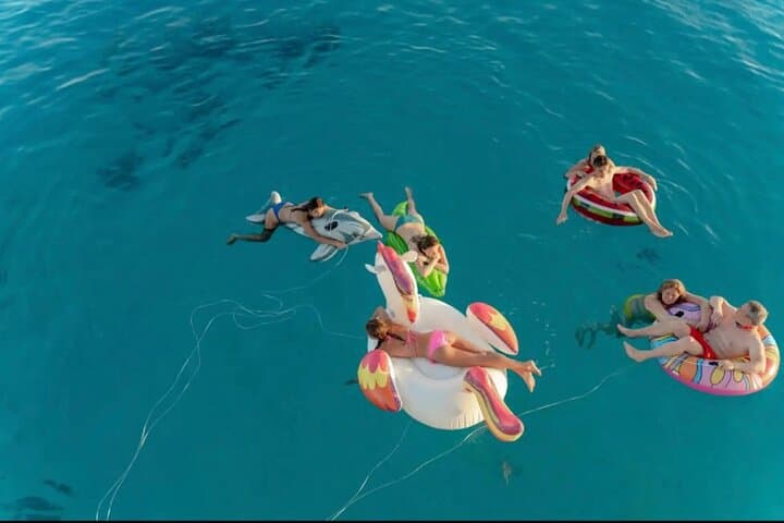 Private Yacht Charter in Hurghada: Red Sea Snorkel & Gourmet Lunch photo 3