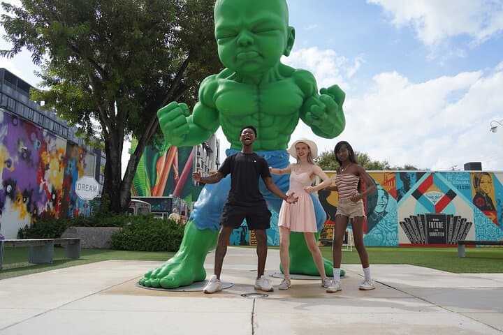 Best Miami Small-Group Driving Tour with Biscayne Bay Cruise photo 3
