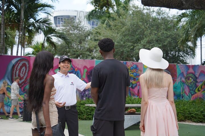 Explore Miami’s Vibrant Neighborhoods and Biscayne Bay on a Small Group Driving Tour photo 6