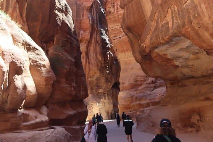 Petra and Wadi Rum in One Day: Siq Walk, Treasury & Wadi Rum 4x4 Adventure photo 4