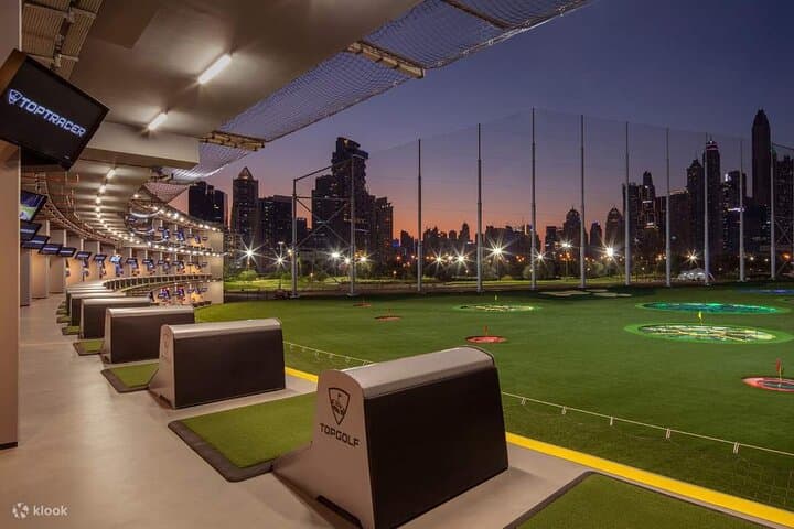 Topgolf Dubai: Climate-Controlled Bays, Shot-Tracking & Skyline Evenings photo 4