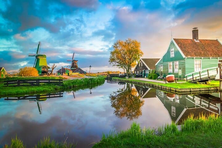 Zaanse Schans Windmills, Volendam & Marken Day Trip from Amsterdam photo 3