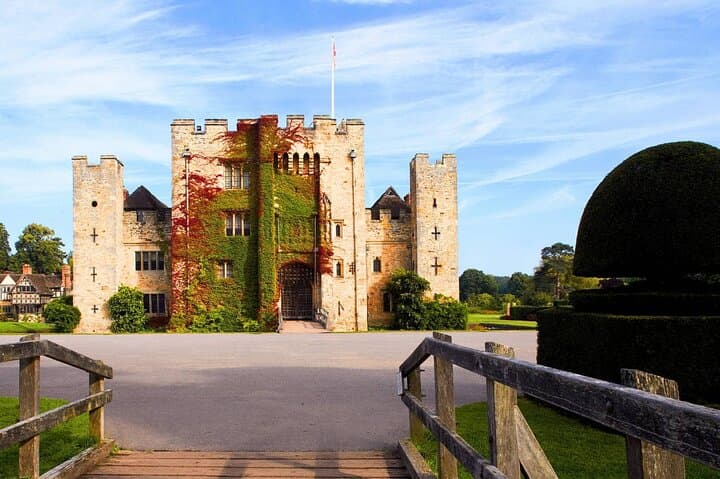 Full-Day Tour to Leeds Castle & Hever Castle from London — Tickets Included