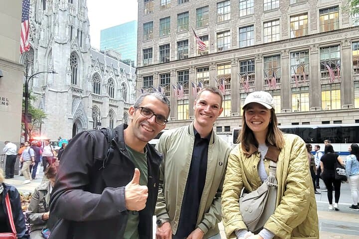 Midtown Manhattan in Spanish: Grand Central, Skyscrapers & Local Stories Walking Tour photo 2