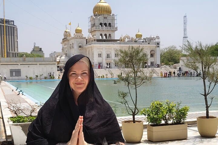 Full-Day Old and New Delhi Private Car Tour: Monuments, Markets & Local Eats photo 2