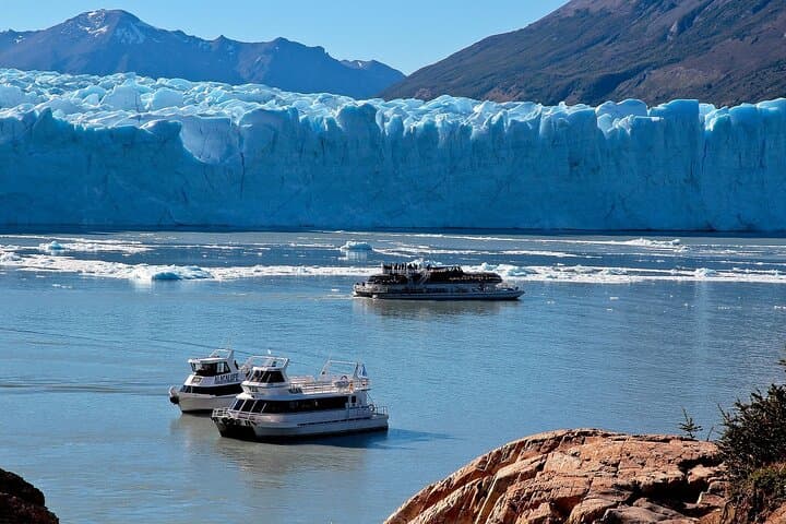 Perito Moreno Glacier Day Trip from El Calafate — Walkways & Optional Boat photo 3