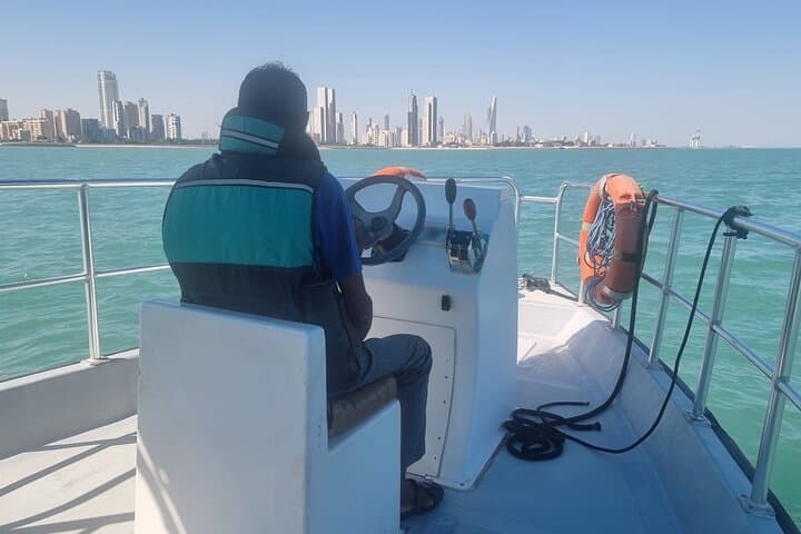 Kuwait Highlights: City Tour, Lunch & Arabian Gulf Cruise photo 5
