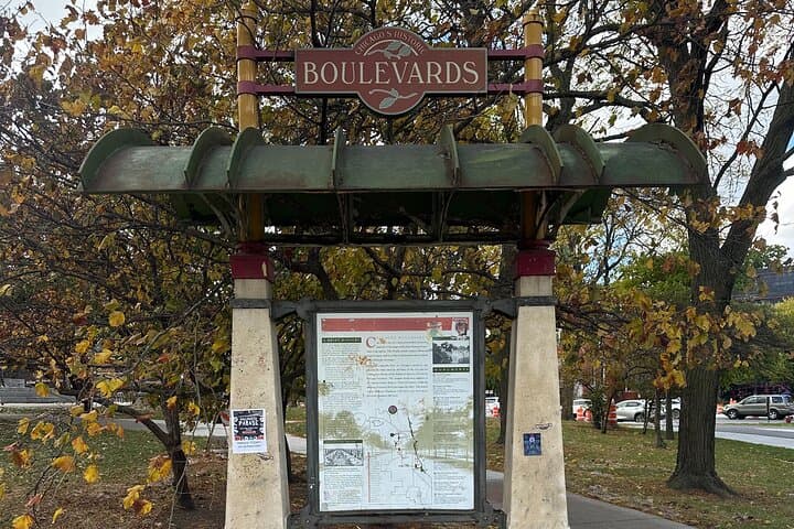 logan-square-walking-tour-local-guided-neighborhood-experience photo 6