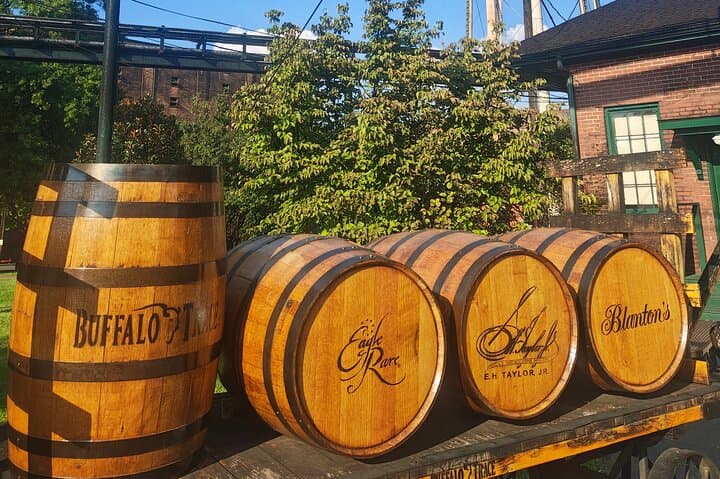 Bourbon Bites Tour: Buffalo Trace, Rebecca Ruth & Churchill Downs photo 4