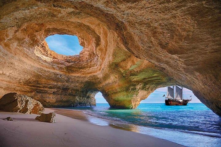 Lisbon to Algarve: Day Trip to Benagil Cave, Portimão & Lagos photo 2