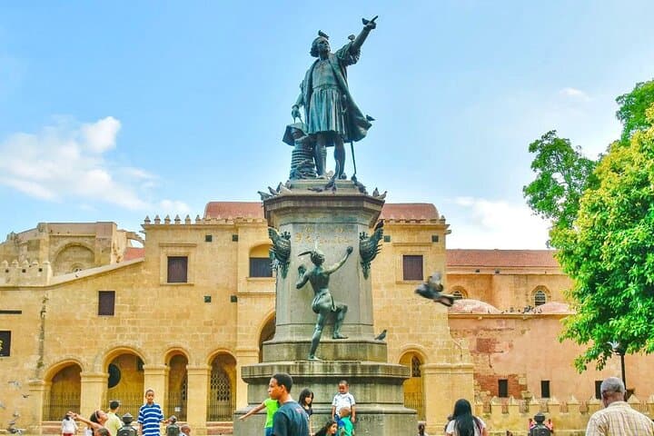 Santo Domingo Colonial City Tour: Day Trip from Punta Cana photo 3