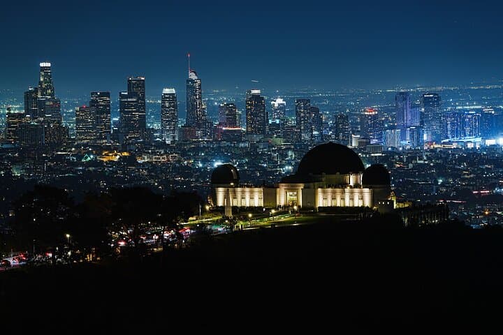 Explore Los Angeles in Style: The Ultimate Cybertruck Tour photo 2