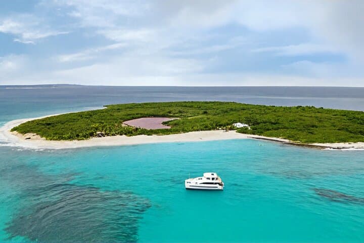 Anguilla 3-Hour Snorkel & Sightseeing Trip to Little Bay, Sandy Island & The Arch photo 4