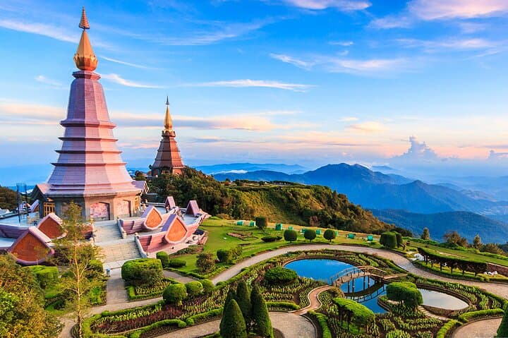 Doi Inthanon Discovery: Waterfalls, Twin Pagodas & Hill‑Tribe Villages photo 6